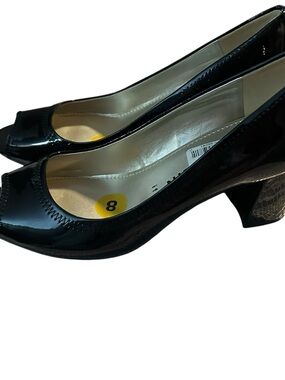 Black Patent Peep-Toe Mid Heel Pumps Meredith size 8